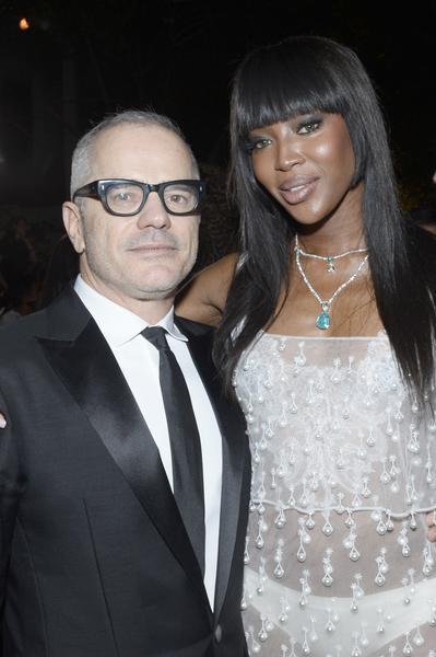 280636_594442_giovanni_bianco_e_naomi_campbell_web_