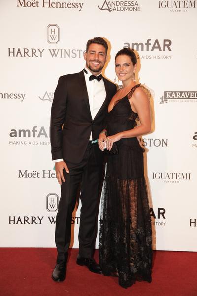 280636_594459_caua_reymond_e_mariana_goldfarb_web_